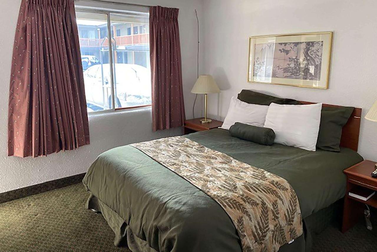 Travelodge By Wyndham The Dalles Exteriér fotografie